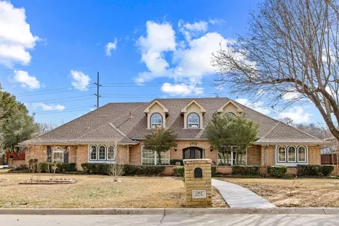 1902 Tobin Trl, Garland, TX 75043