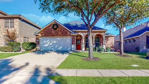 1237 Castlegar Ln, Justin, TX 76247