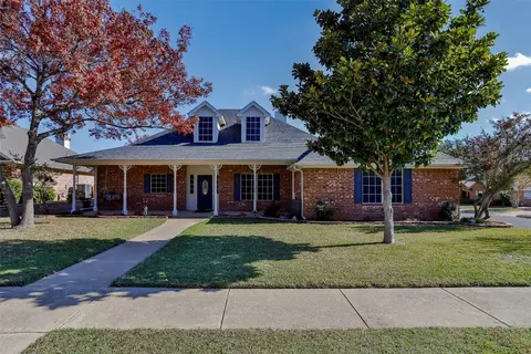7613 Bridlewood Ct, North Richland Hills, TX 76182