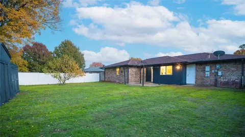 209 Primrose Hl, Euless, TX 76039 photo 19