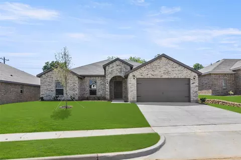 2657 Streamside Dr, Burleson, TX 76028