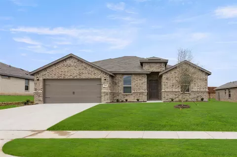 2648 Streamside Dr, Burleson, TX 76028