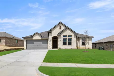 2650 Streamside Dr, Burleson, TX 76028