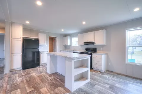 2301 SW 8th Ave, Mineral Wells, TX 76067