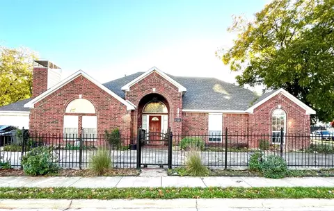 4720 San Jacinto St, Dallas, TX 75204