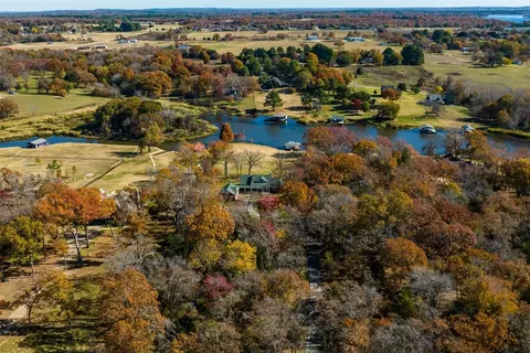 2041 Rose Pointe Pointe, Athens, TX 75751