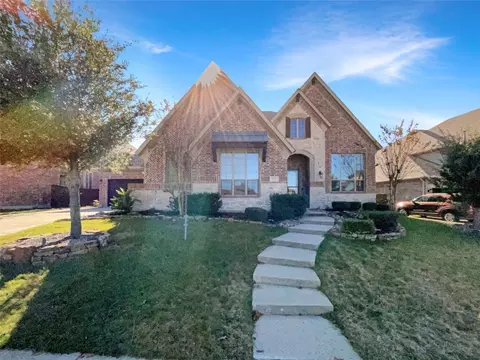 933 Pleasant View Dr, Rockwall, TX 75087