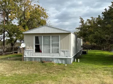 1816 Gale Dr, Pelican Bay, TX 76020