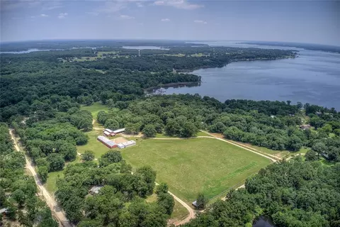 558 Private Road 7423 Rd #N/A, Emory, TX 75440