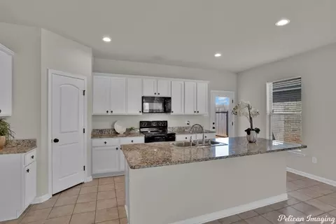3031 Grace Harper Dr, Bossier City, LA 71112