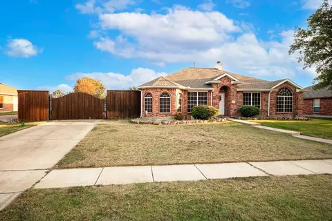 320 Corral Ct, Murphy, TX 75094