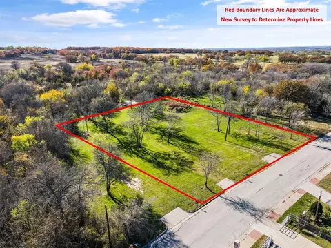 738 Fuller Ave, Cleburne, TX 76031