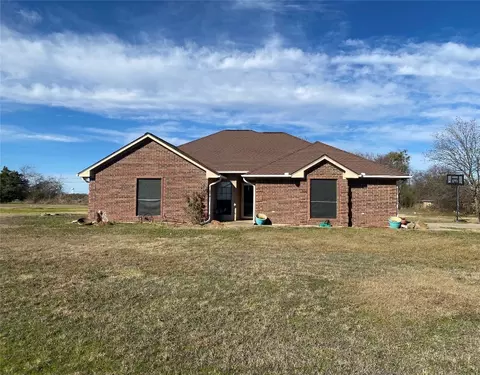 1109 Dusty Kay St, Bonham, TX 75418