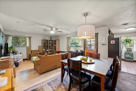 1811 Larkspur Dr, Arlington, TX 76013