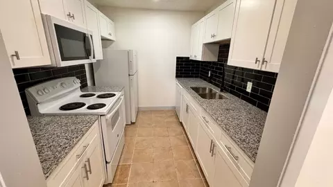 623 Mcqueary St, Arlington, TX 76012