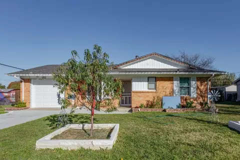 1317 Crockett St, Garland, TX 75040