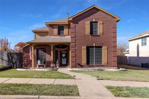 2415 Decoy Dr, Mesquite, TX 75181