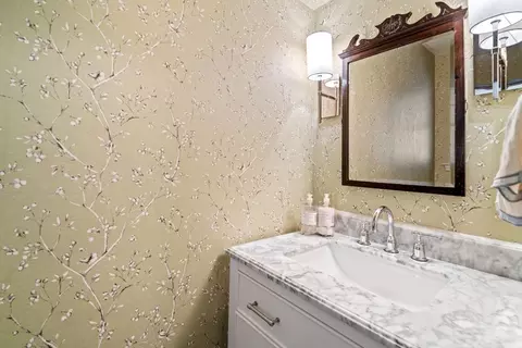 617 E Spring Valley Rd, Richardson, TX 75081 photo 22