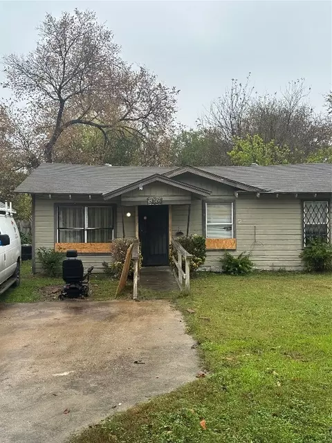 8903 Cardella Ave, Dallas, TX 75217