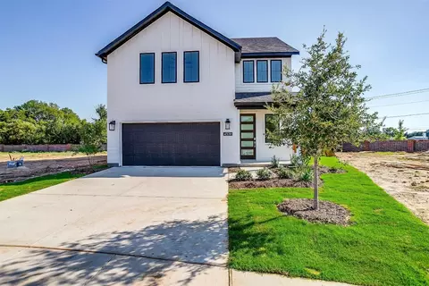 4520 Hogans Alley Dr, Arlington, TX 76001