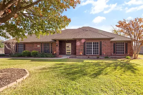10269 W Rancho Diego Ln, Crowley, TX 76036