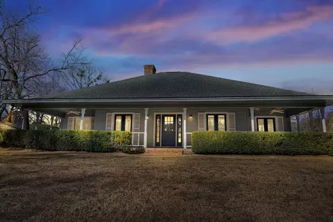 6603 N Club Dr, Shreveport, LA 71107