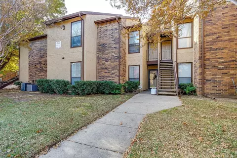 2100 Friendly Dr #3011, Arlington, TX 76011