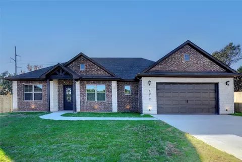 5515 Firewood Trl, Granbury, TX 76048