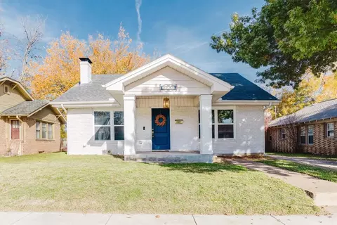 2751 Primrose Ave, Fort Worth, TX 76111