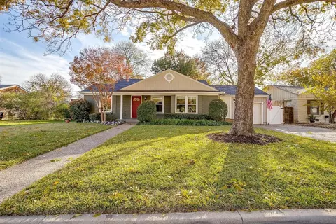 3545 Suffolk Dr, Fort Worth, TX 76109