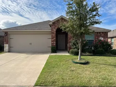 2337 Julia Ln, Forney, TX 75126