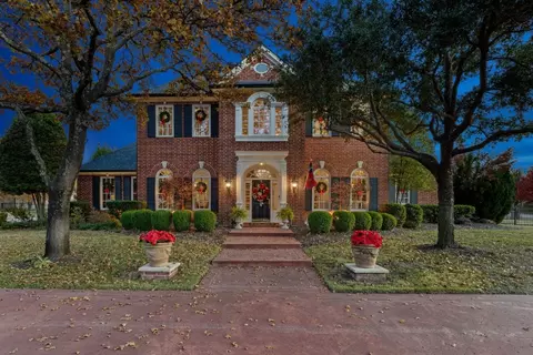 8809 Baltusrol Dr, Flower Mound, TX 75022