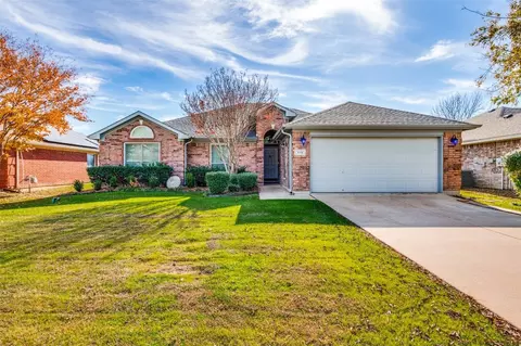 4410 Fox Meadows Ln, Mansfield, TX 76063