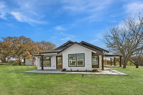 8610 Lavender Rd, Springtown, TX 76082 photo 16