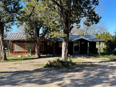 181 Deep Canyon Dr, Whitney, TX 76692