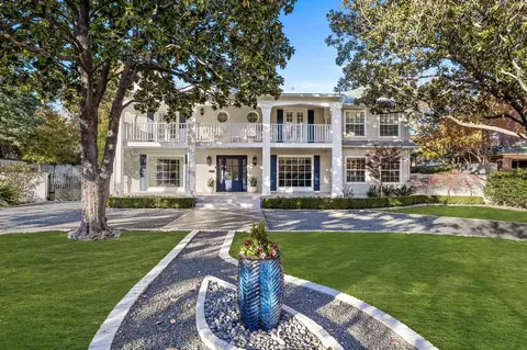 6671 Gaston Ave, Dallas, TX 75214