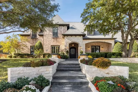 1004 Windsor Dr, Mckinney, TX 75072