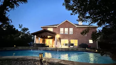 8761 Kameryn Ln, Lantana, TX 76226