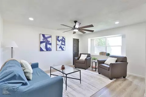 925 S Bowie Dr, Abilene, TX 79605