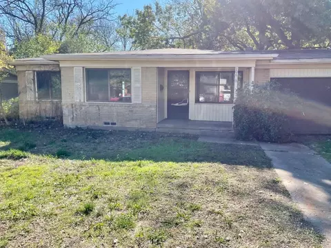 10618 Benbrook Dr, Dallas, TX 75228