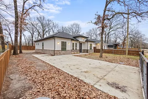 6226 Inca Dr, Mabank, TX 75156