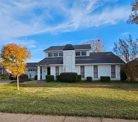 119 Southwood Dr, Bossier City, LA 71111