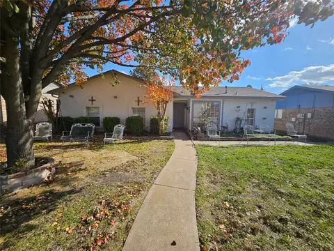 822 E Oates Rd, Garland, TX 75043