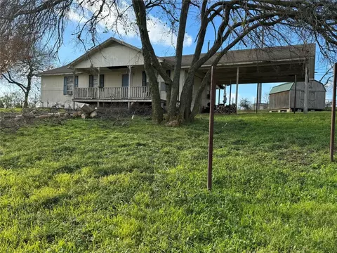 6256 Bear Creek Dr E, Fort Worth, TX 76126