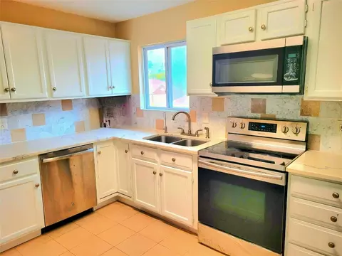 1105 Hanover Dr, Euless, TX 76040 photo 22