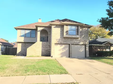 1105 Hanover Dr, Euless, TX 76040