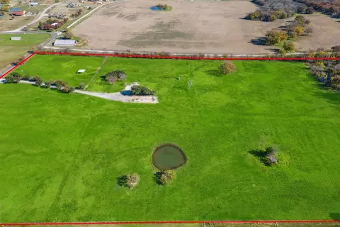 9830 Cole Rd, Pilot Point, TX 76258 photo 5