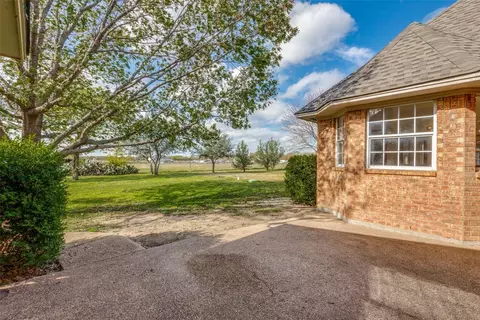 11489 Plainview Rd, Krum, TX 76249 photo 31