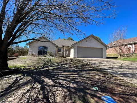 107 Dogwood Cir, Daingerfield, TX 75638