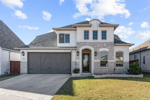 812 Hollett Ct, Aledo, TX 76008